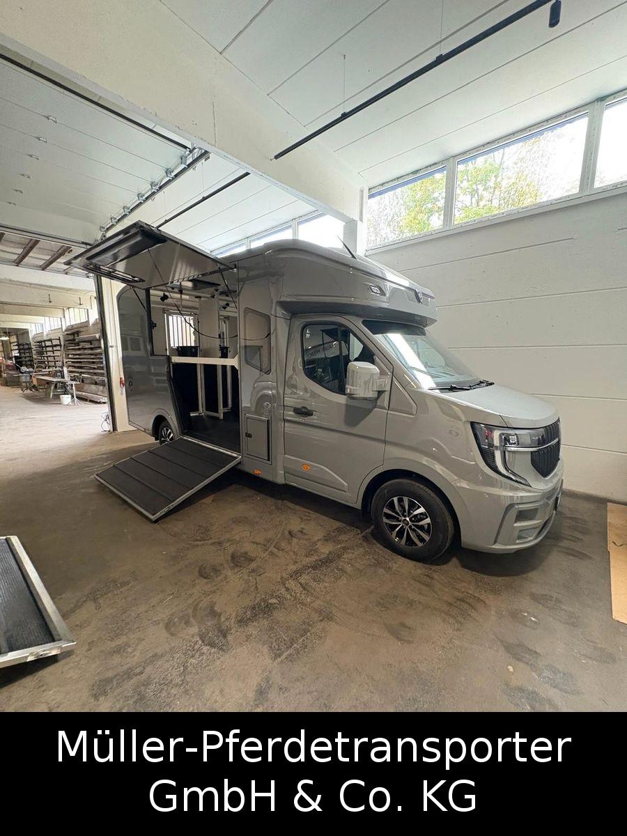 Renault Paragan Excelsion 5 XL, 1 - 2 Pferdetransporter