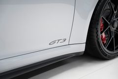 992 GT3 2025 GREY CHRONO LIFT CARBON