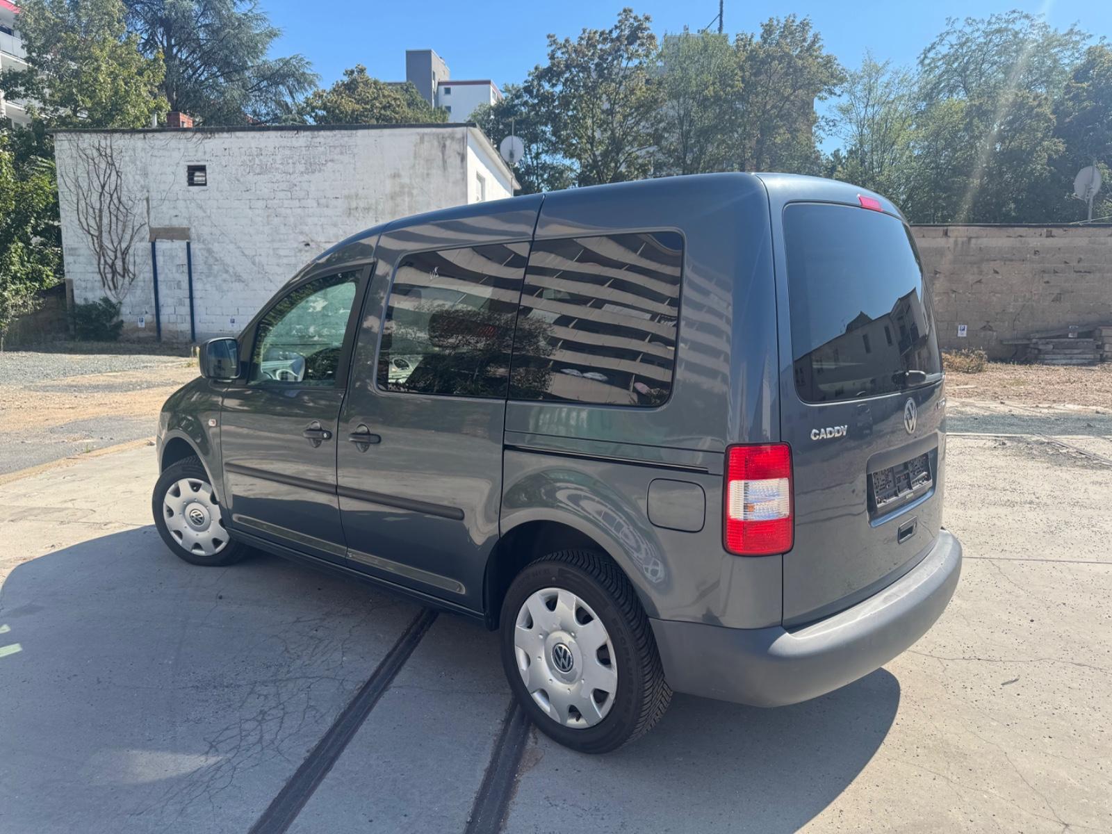 Volkswagen Caddy 2,0TDI 103kW Comfortline 5-Sitzer Comf...