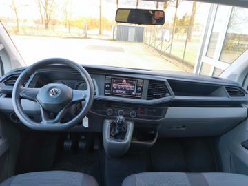 Volkswagen T6.1 Transporter lang*Klima*AHK*Alu*PDC*6-Sitze*