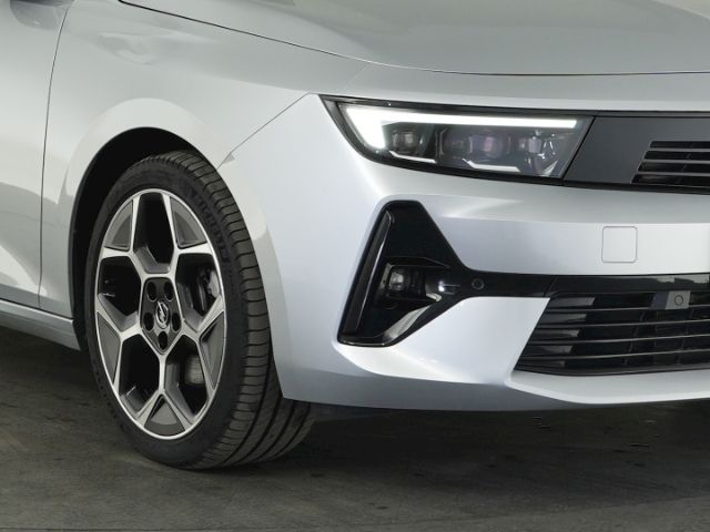 Astra L ST ULTIMATE AUTOMATIK+AHK+NAVI+360 GRAD 