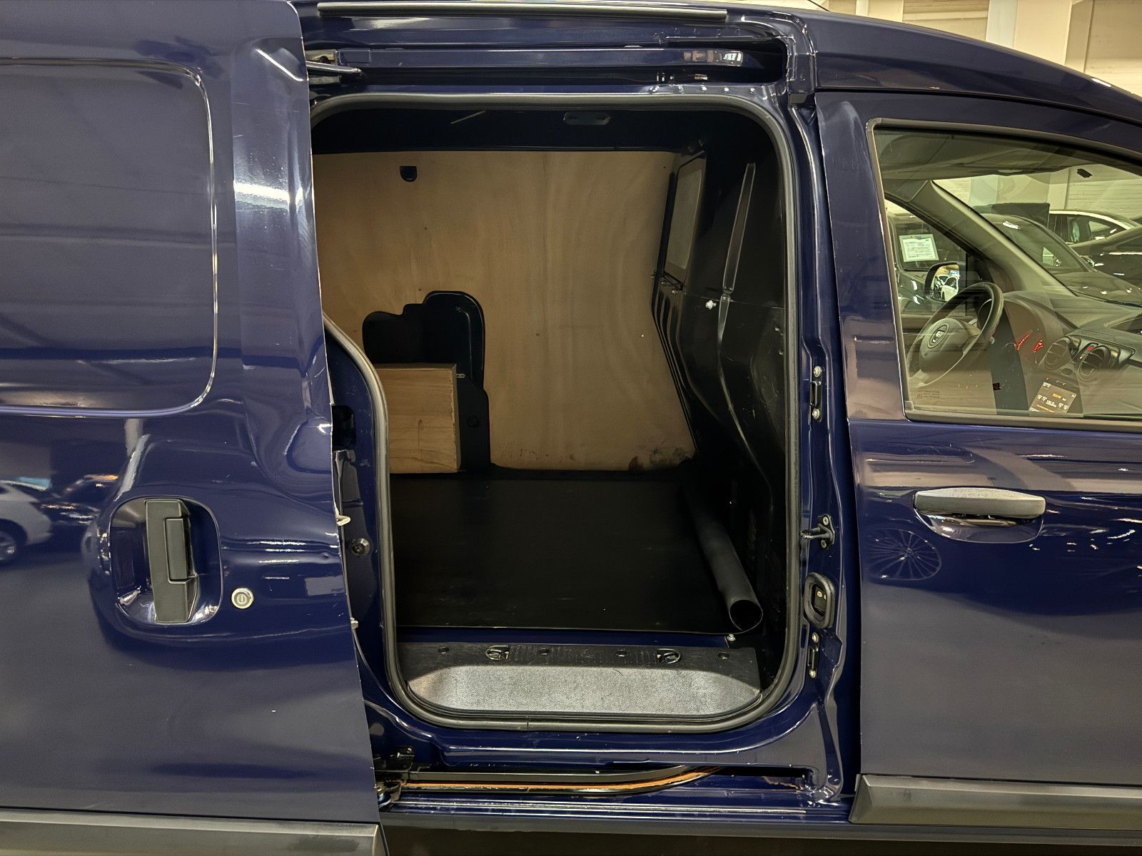 Fahrzeugabbildung Dacia Dokker Express Ambiance 1.6 LPG GAS NAVI AHK SHZ