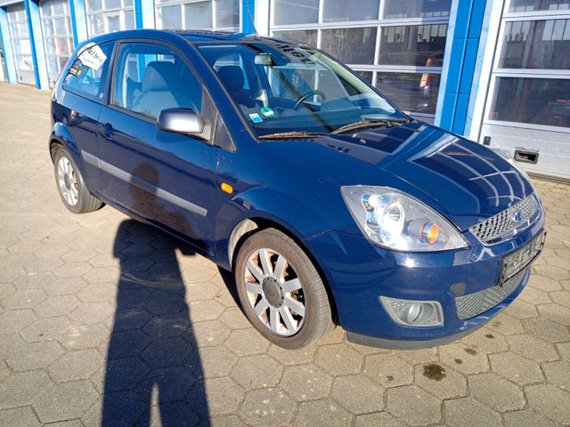 Ford Fiesta Ghia/AHK/HU neu