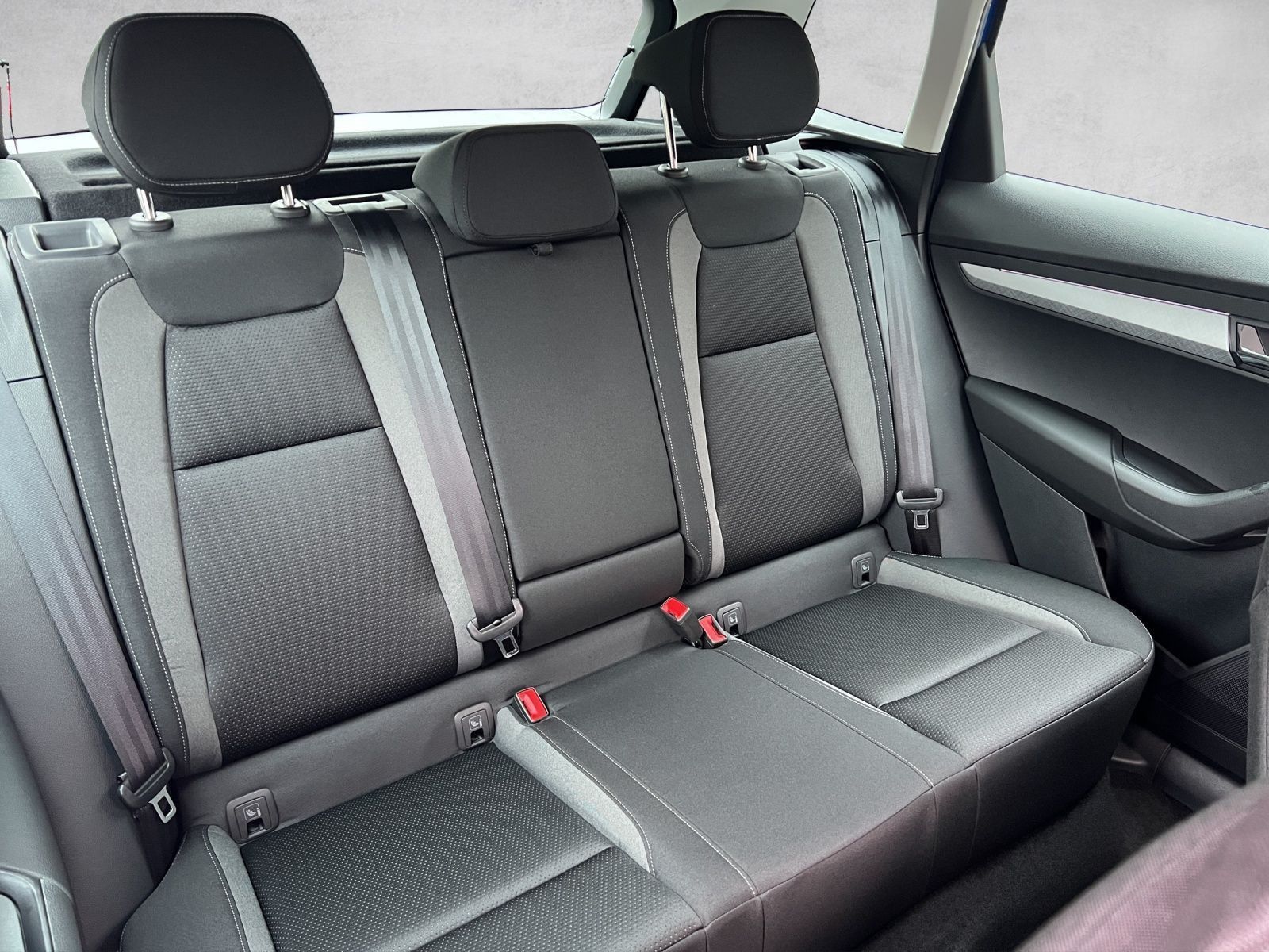 Karoq Tour 1.5 TSI ACT ACC*LED-Matrix*Kamera