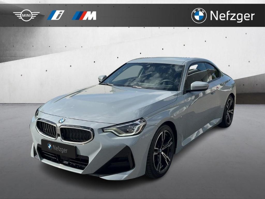 BMW 220 i Coupe M-Sport HiFi Parking Assistant