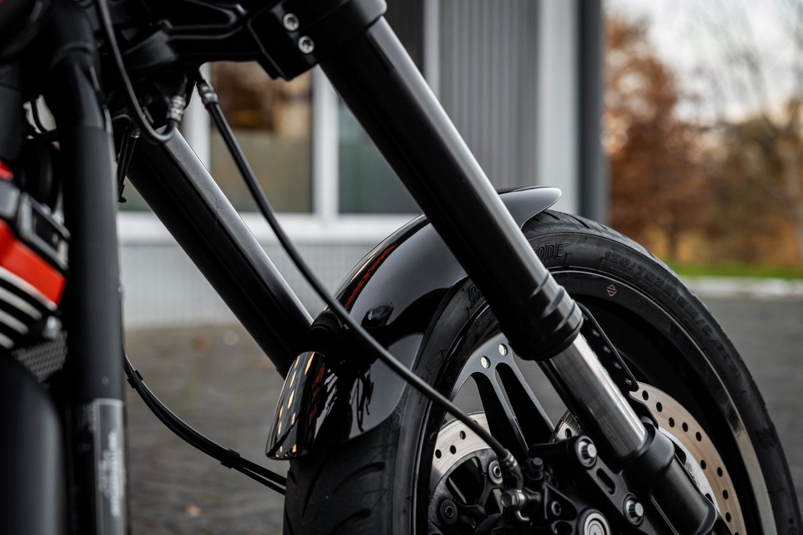 Fahrzeugabbildung Harley-Davidson FXDR 114 CUI - Jekill  - Thunderbike Umbau