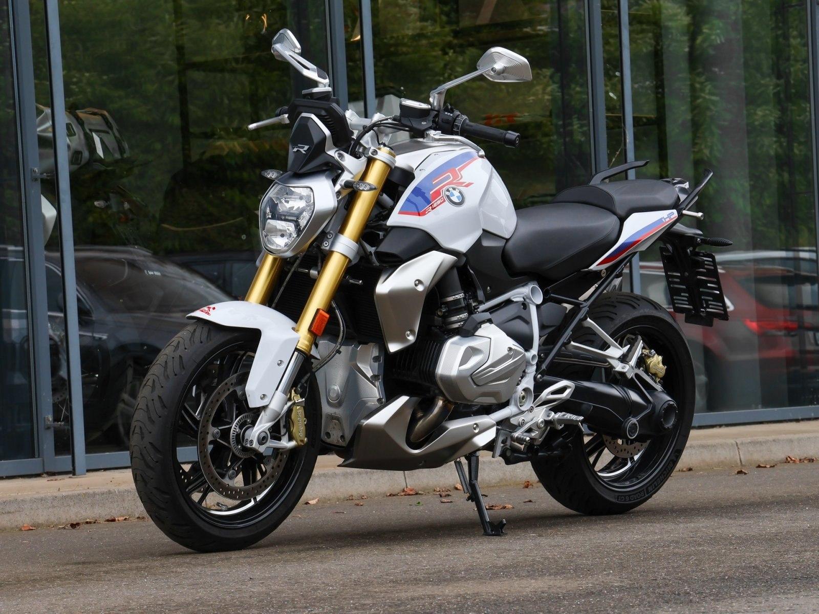 BMW R 1250 R Style HP/2 Pakete/ESA/Heizgriffe