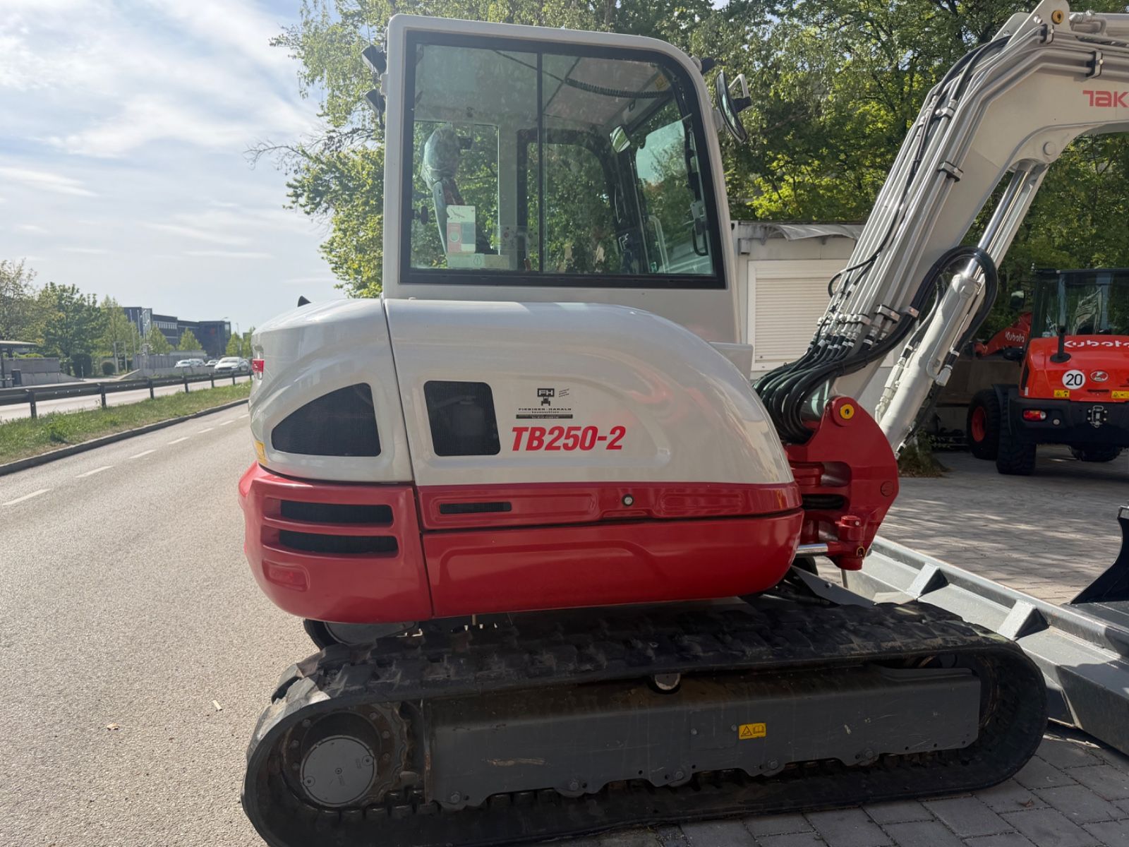 Fahrzeugabbildung Takeuchi TB250-2 V 3 - Powertilt HS 03-Taklock TOP!