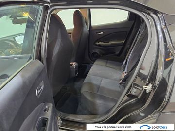 Nissan Juke - 12