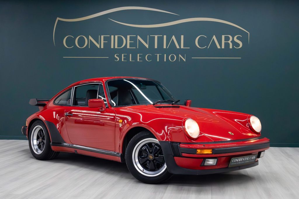 Porsche 930