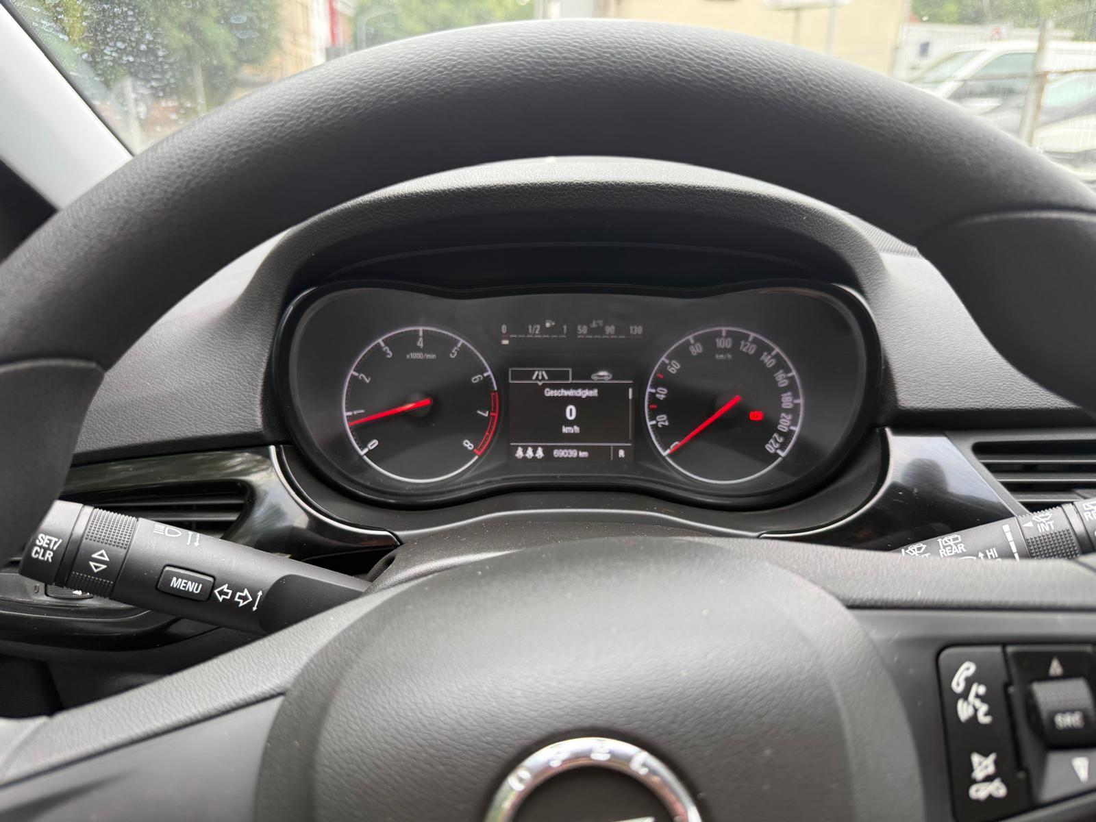 Opel Corsa E Selection