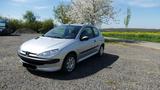 Peugeot 206 1.4 Tüv und Service neu,  Anfä... - Peugeot 206 aus 2005: 1.4