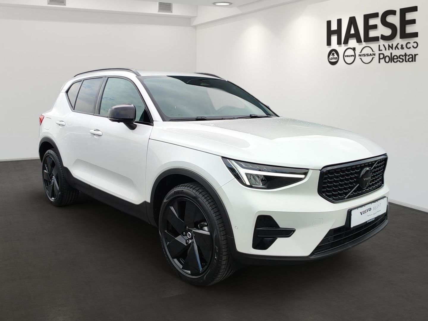 Volvo XC40 B3 Plus Black Edition 2WD StandHZG Digitale foto 3
