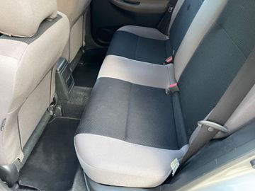 Subaru Impreza - 12