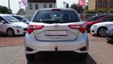 Toyota Yaris 1.5 Team D Navi Kamera AHK Sitzheizung USB - Toyota Yaris mit Benzin-Antrieb
