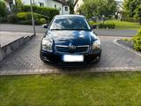Toyota anvensis 2.0 D-4D - Toyota Avensis aus 2009 mit Diesel-Antrieb