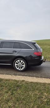 Mercedes-Benz C 220 d 4MATIC T Autom. OSTER AKTION  - Mercedes-Benz C 220 von privat