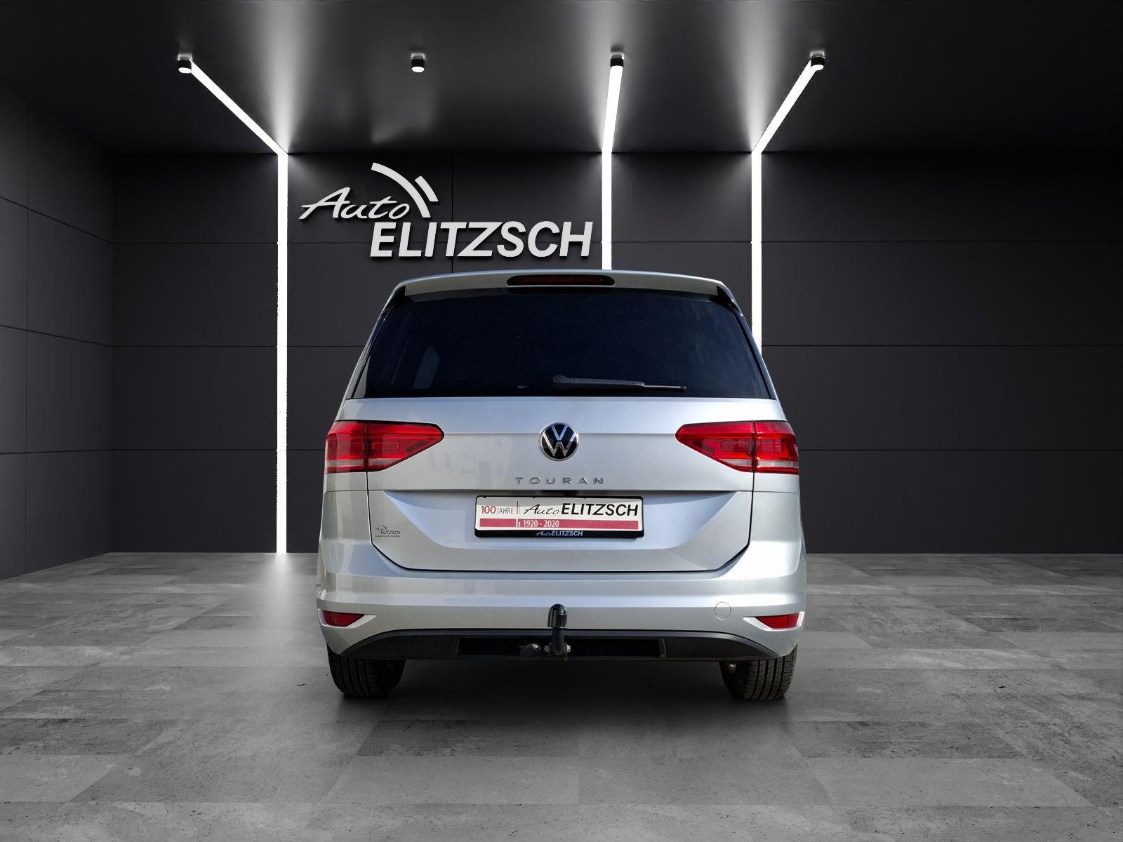Fahrzeugabbildung Volkswagen Touran TSI Highline DSG 7-Si AHK AID ACC RFK SH