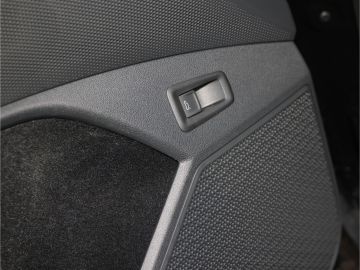 Skoda Kodiaq Selection 2.0 TDI 4x4 DSG LED AHK Kamera