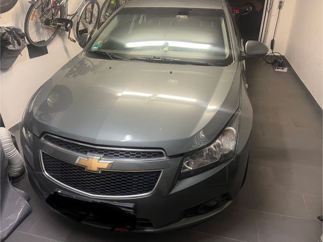 Chevrolet Cruze 1.8 LTZ LTZ