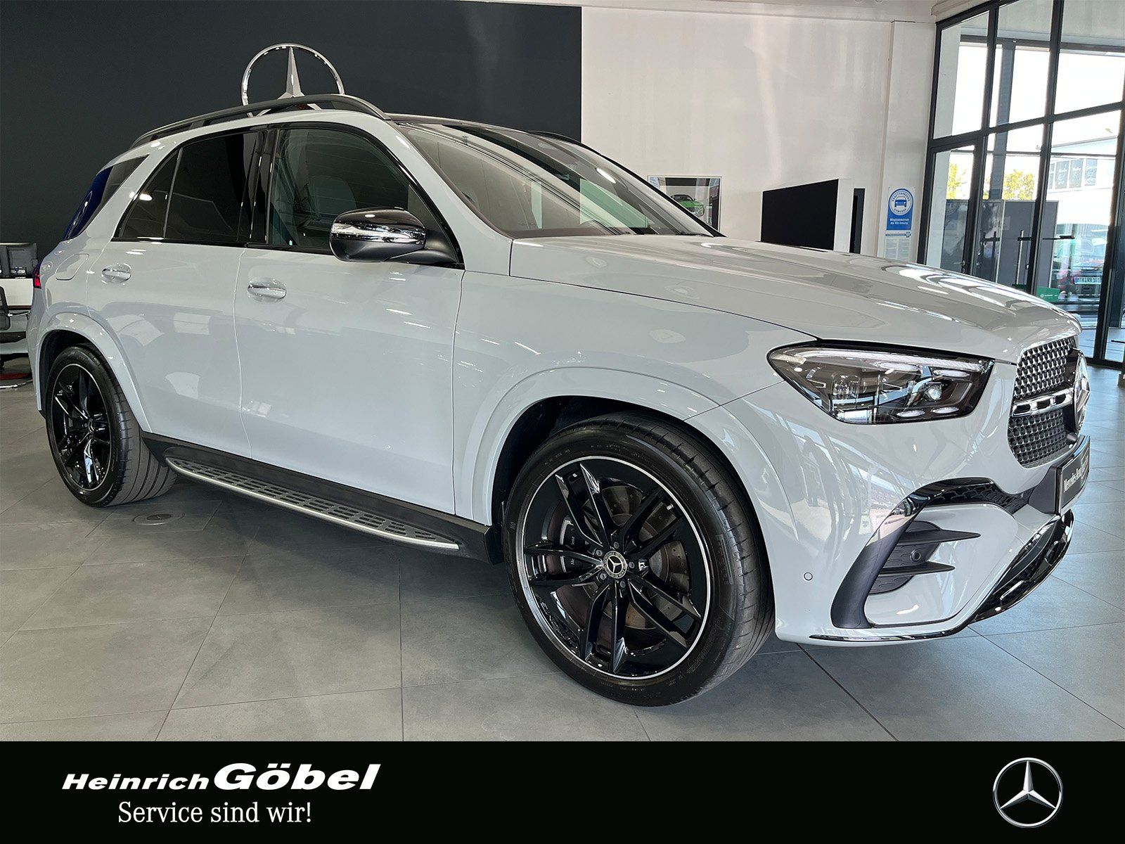 Fahrzeugabbildung Mercedes-Benz GLE 450 d AMG+PANO+NIGHT+AHK+AIRMATIC+360°+CARPL