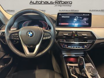 BMW 520 - 12