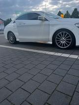 Mercedes-Benz CLA 220 d DCT  Automatik  KLI/Xen/Led/TÜV2028 - Mercedes-Benz CLA 220 in Dortmund