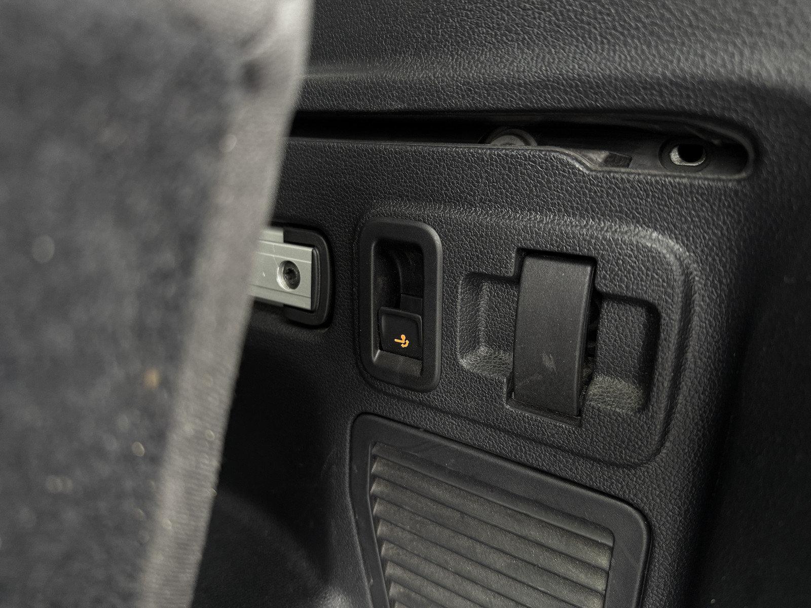 Volkswagen Touran 1.Hd / Automatik / AHK / 7 Sitze / Navi, миниатюра 23