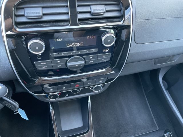 Fahrzeugabbildung Dacia Spring Electric 45 Essential Tempomat, Telefonvo