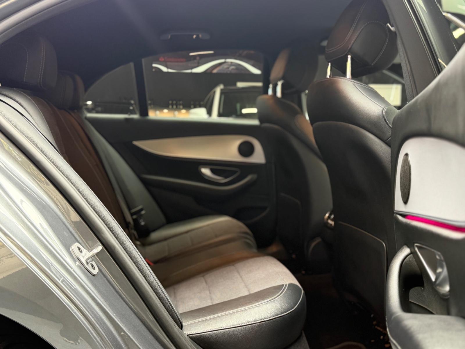 Mercedes-Benz E 300de Limousine / Multibeam-LED / Widescreen