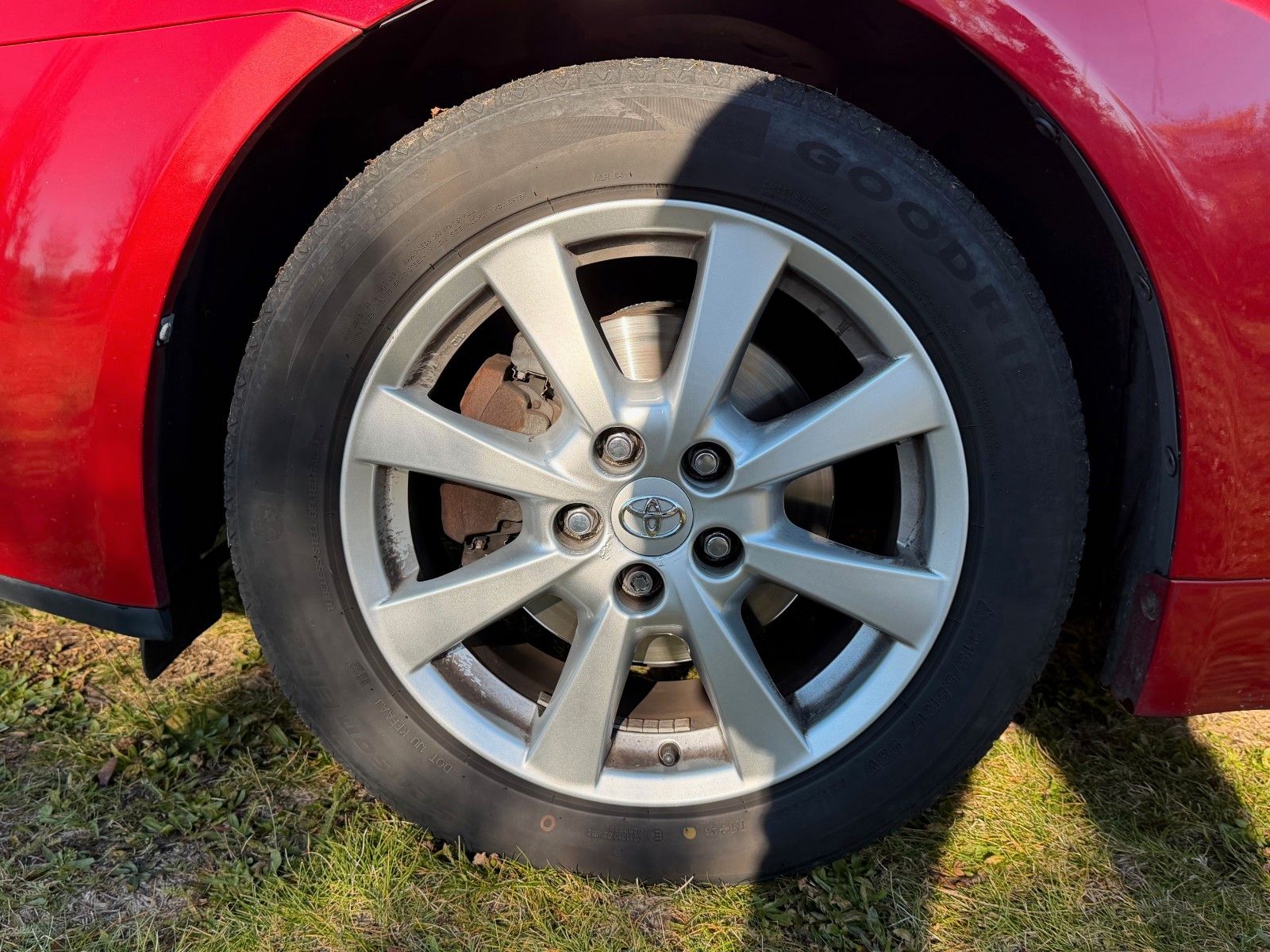 Fahrzeugabbildung Toyota Avensis 2.0 Executive AT *Allwetter*Stzhzg*PDC*