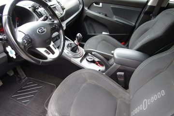 KIA Sportage - 9
