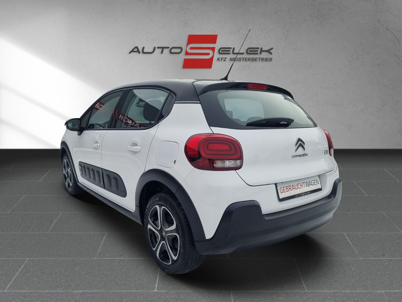 Fahrzeugabbildung Citroën Pur Tech 110 Shine Start&Stop