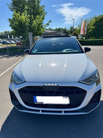 AUDI Audi S3 . 333 PS. Garantie 60.000 Km. 