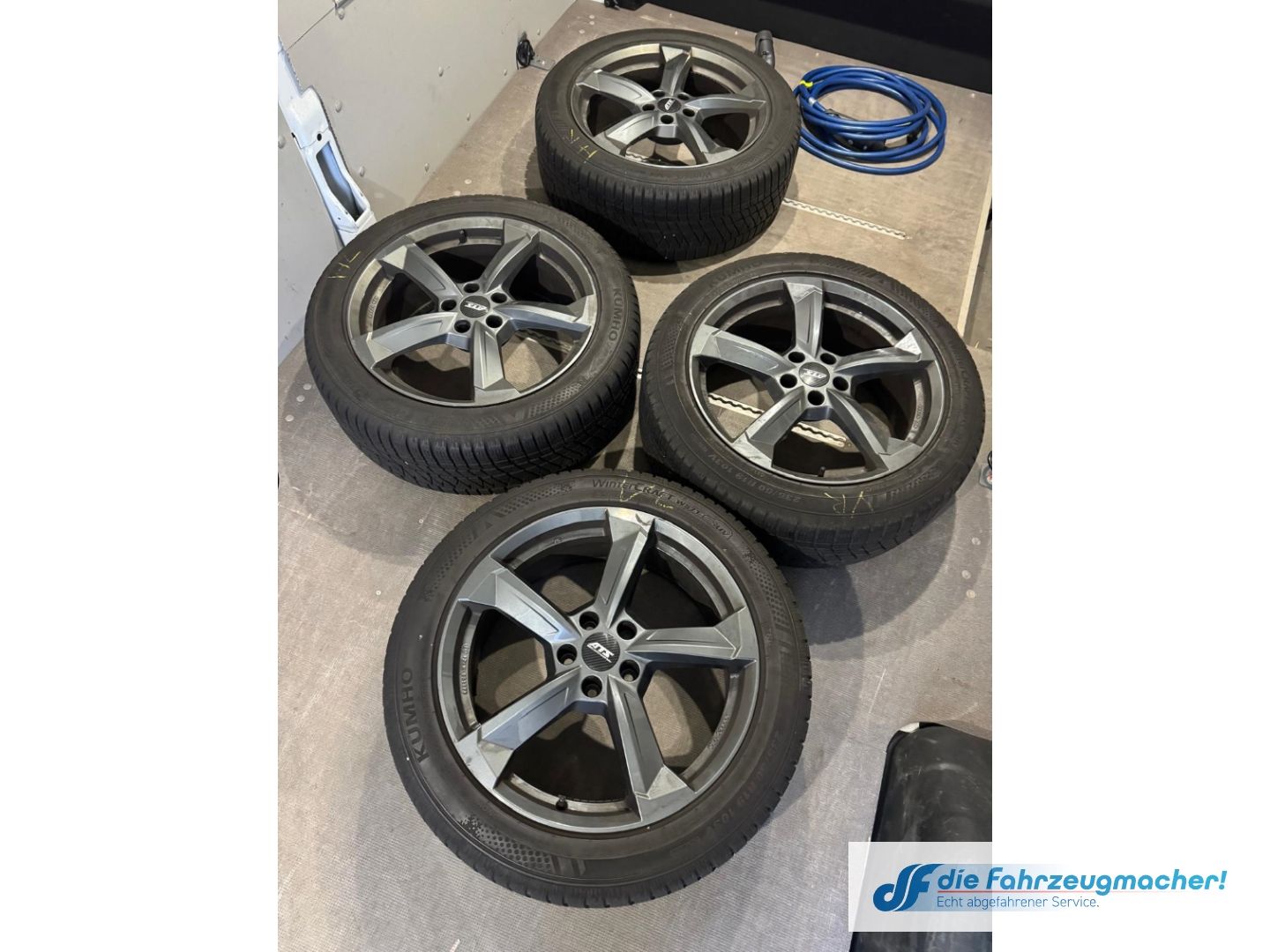 Fahrzeugabbildung SEAT Tarraco Xperience 4Drive AHK-klappbar Navi Leder