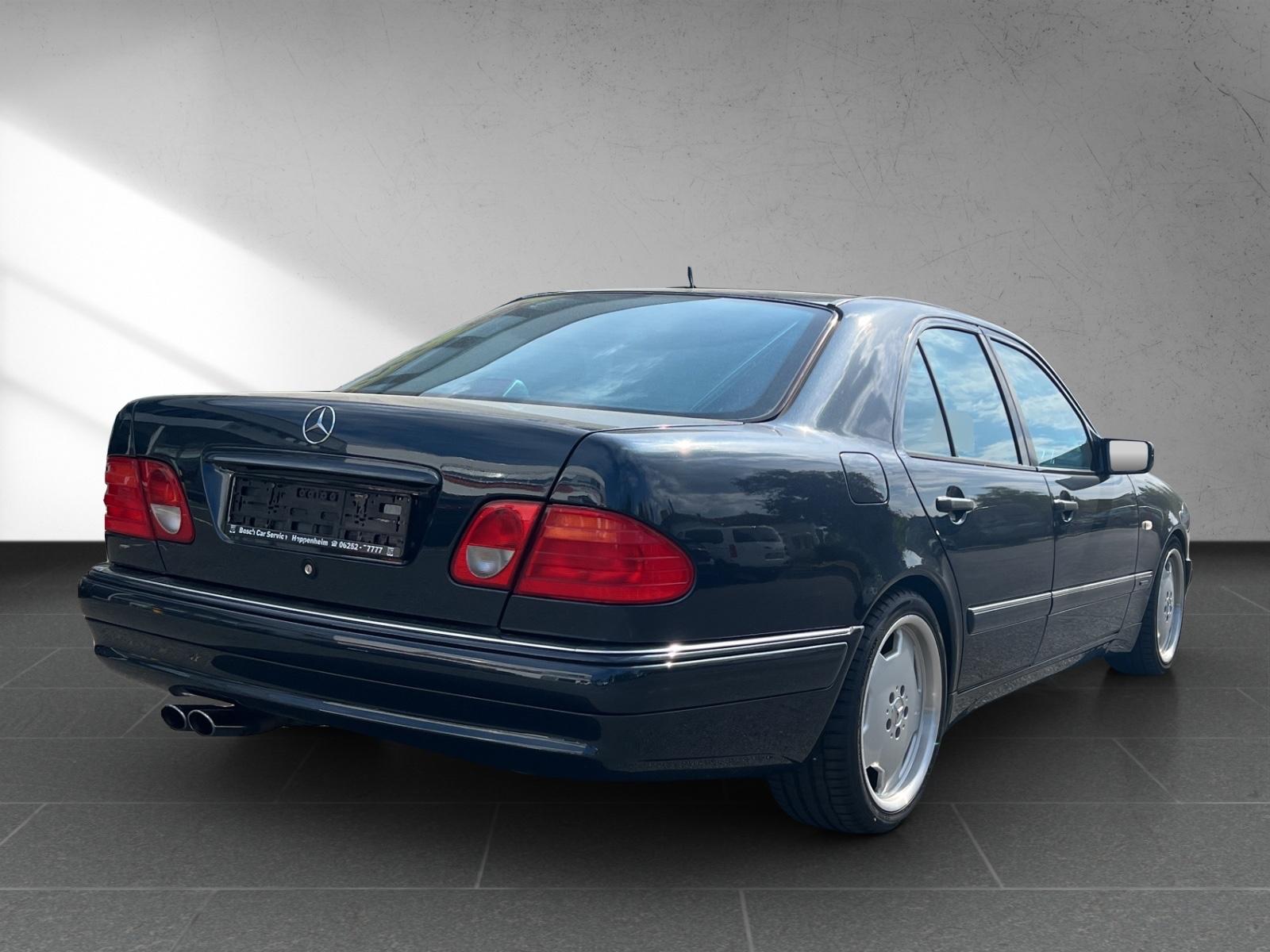 Mercedes-Benz E 50 AMG
