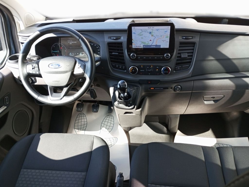 Fahrzeugabbildung Ford Transit Custom 320 L1H1 VA Trend