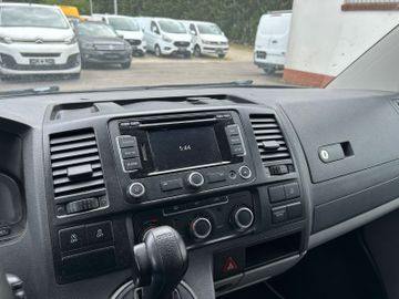 Volkswagen T5 Transporter - 12