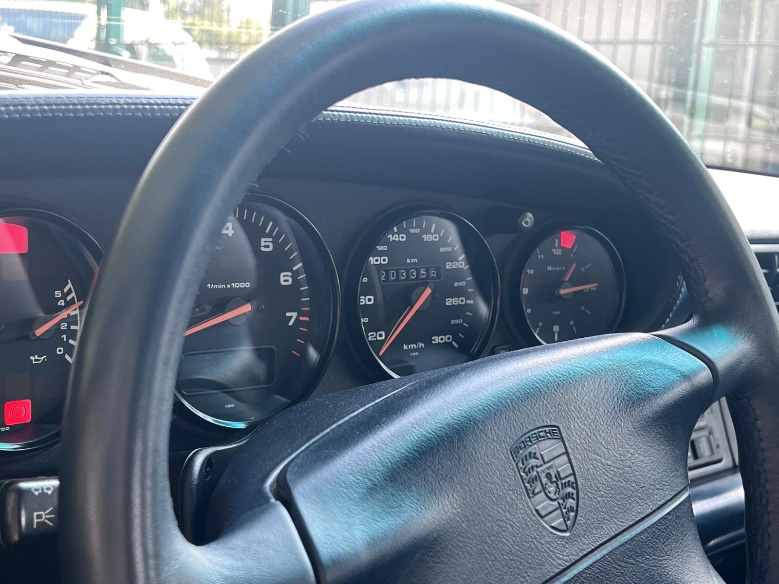 Porsche 993 Carrera 4 Cabriolet | H-Kennzeichen 