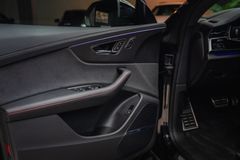 AUDI RSQ8 4.0 TFSI quattro*B&O*HU*MASSAGE*360*AHK*UVM