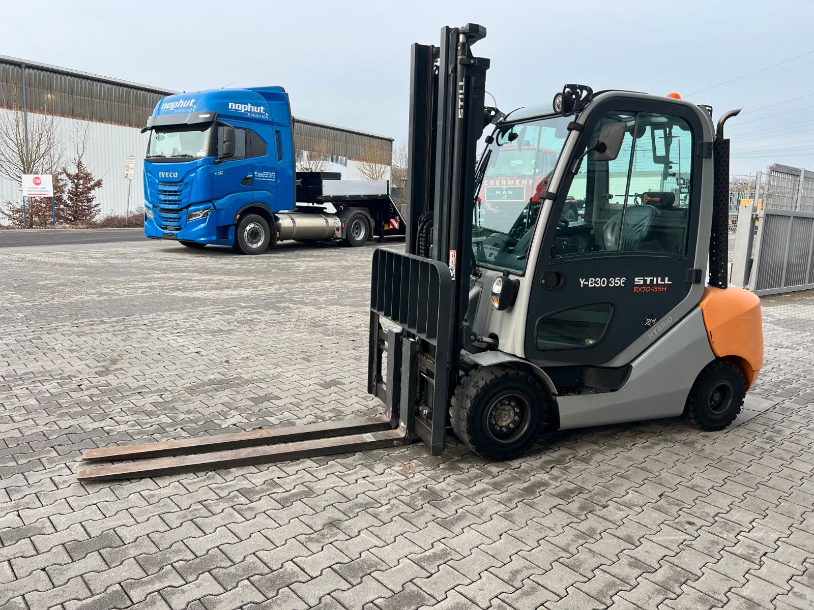 Fahrzeugabbildung Still RX70-35 / Duplex: 3.50m / nur 627h