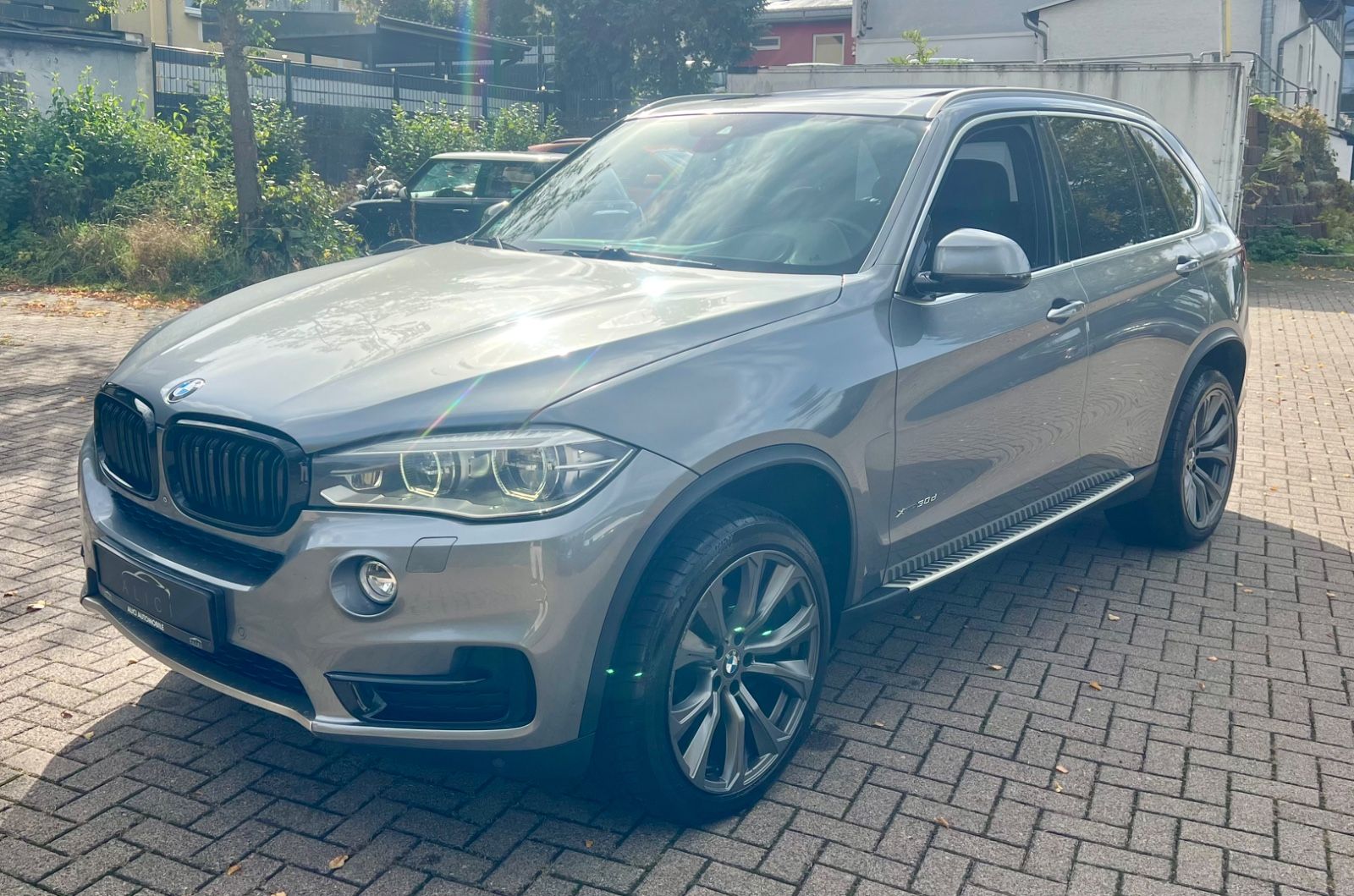 BMW BMW X5 xDrive 30d 7-Sitzer M-Sport /NAV/KAM