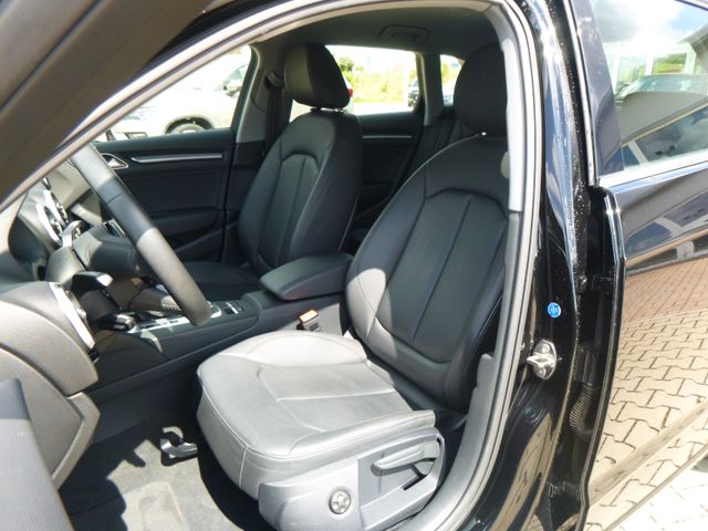 Fahrzeugabbildung Audi A3 Sportb 35 TFSI design >AUT/LEDER/NAV/Sitzheiz
