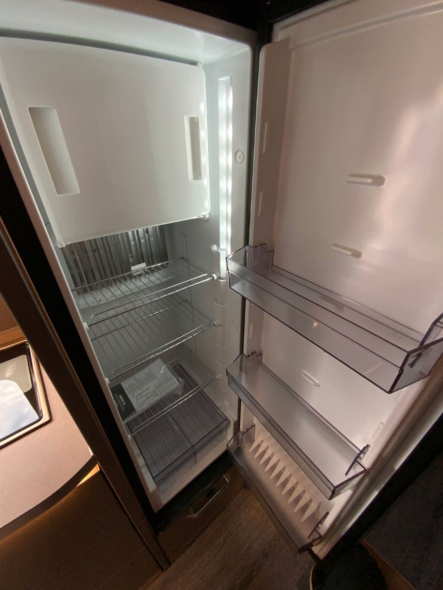 Fahrzeugabbildung Weinsberg CaraSuite 650 MEG