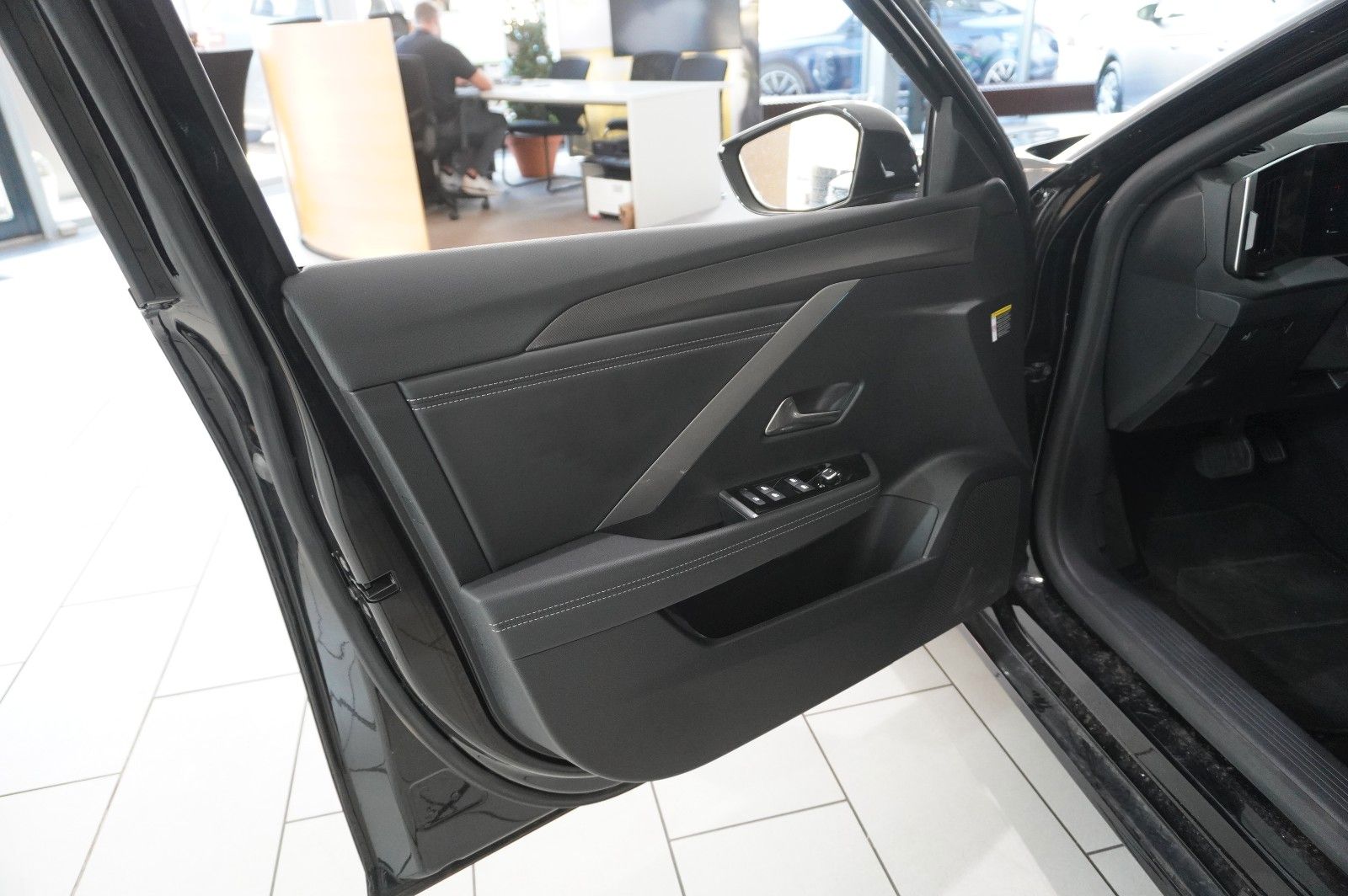 Fahrzeugabbildung Opel Astra L ST 1.5D GS SPORT NAVI/LED/360°/VIRT/DAB+