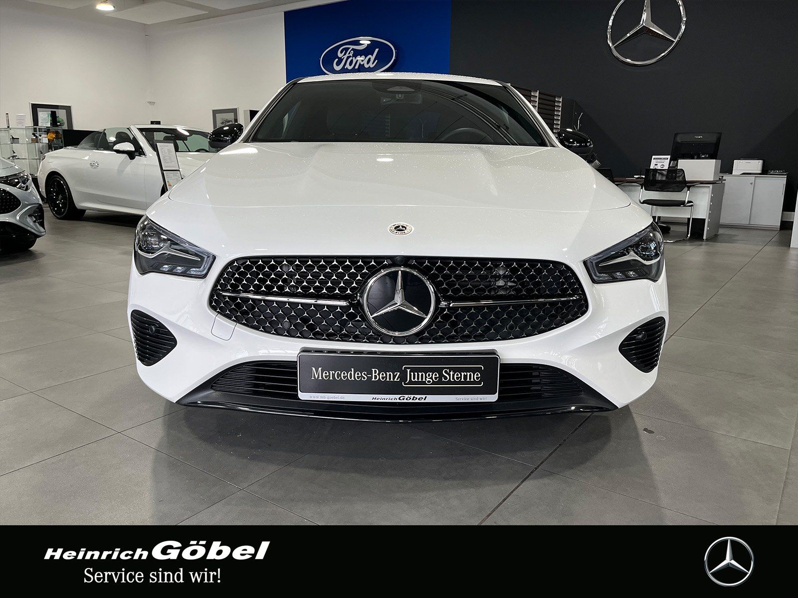 Fahrzeugabbildung Mercedes-Benz CLA 180 PROGRESSIVE+NIGHT+KAMERA+LED+WINTER.P