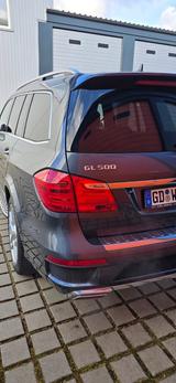 Mercedes-Benz GL 500 4MATIC - - Mercedes-Benz GL-Klasse mit Benzin-Antrieb
