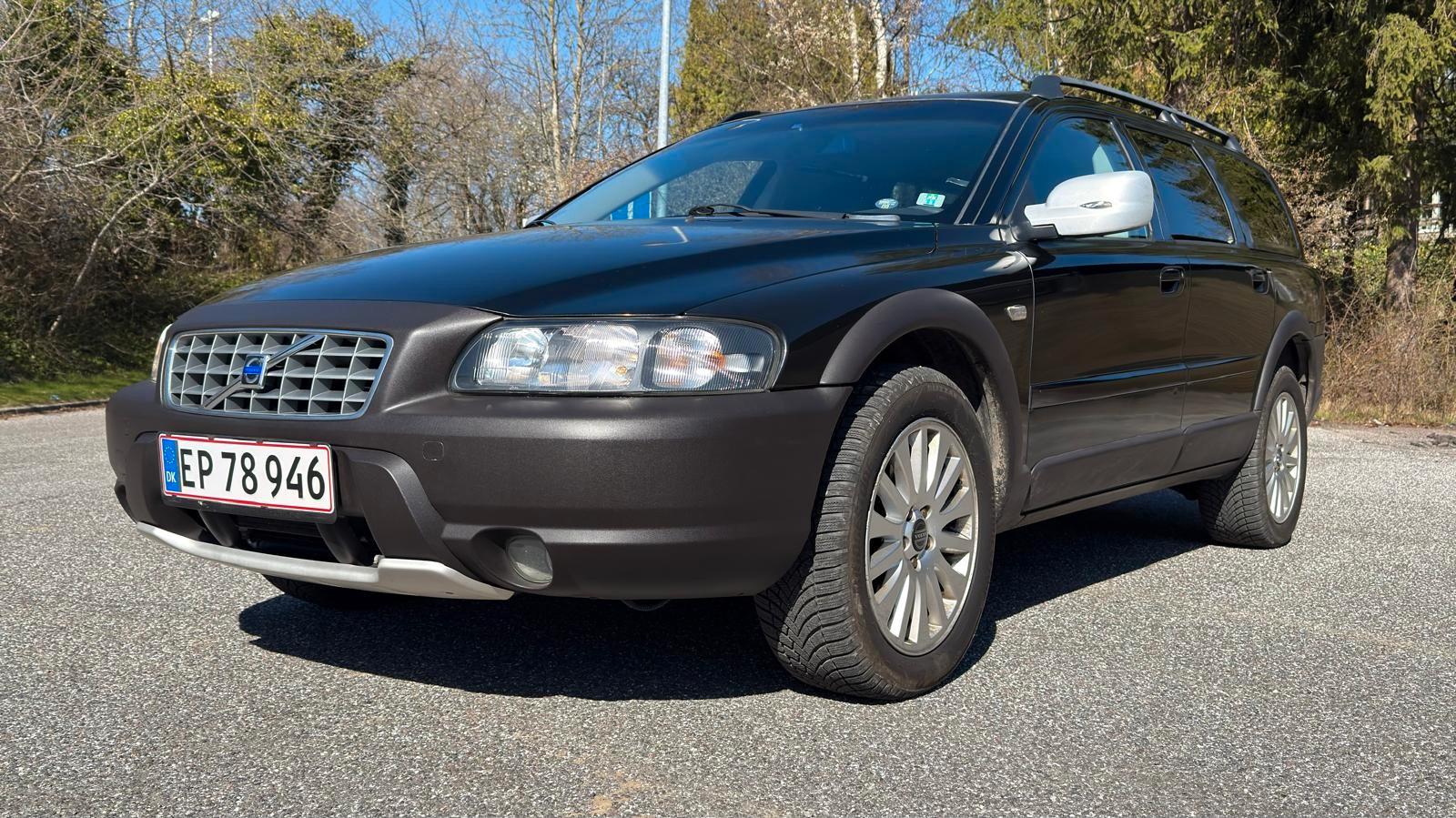 Volvo XC70 2.4T AWD Premium 7 Sitz