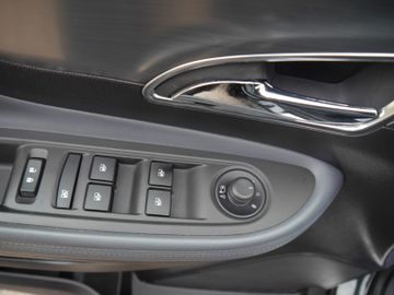 Opel Mokka - 11