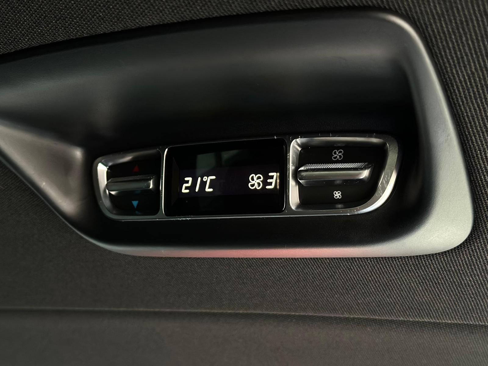 MERCEDES-BENZ V 300d EDITION 19 AMG LANG* LED#AHK#ACC#SHZ#SH - Image 23